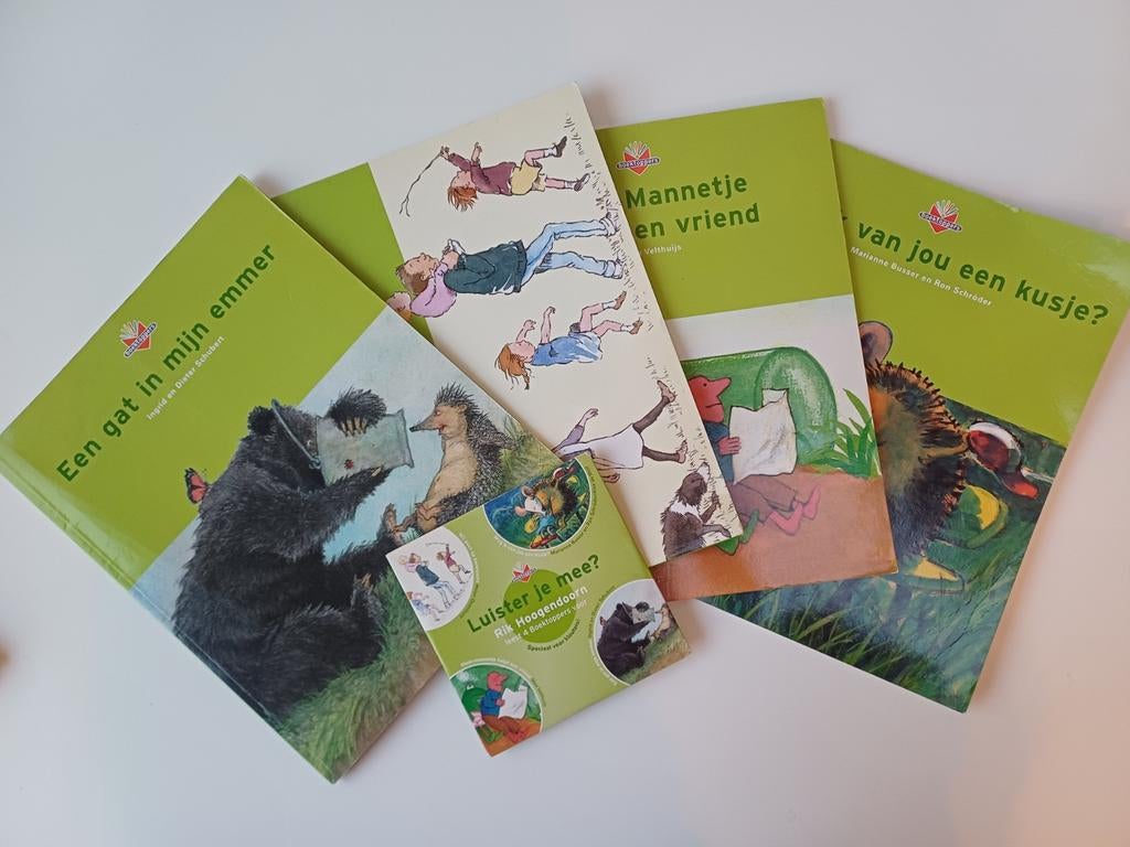 Pakket van 4 leesboeken  + luister CD, Boeken, Ophalen, Gelezen