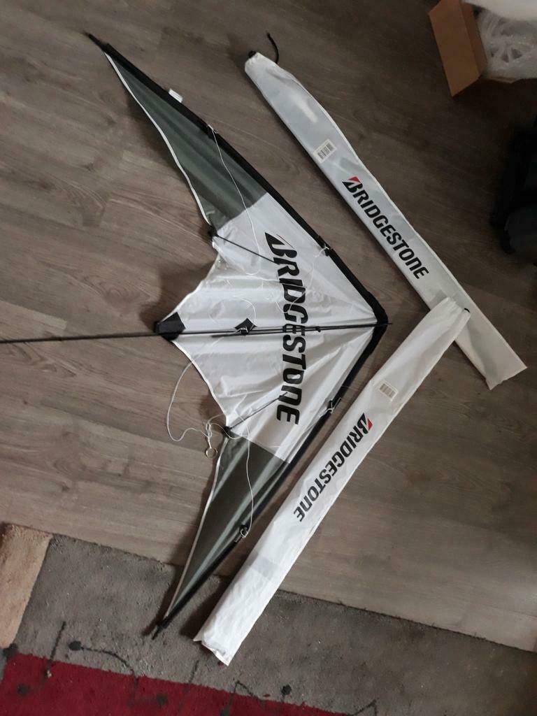 Windvlieger bridgestone 2 stuks Nieuw., Enlèvement ou Envoi, Neuf
