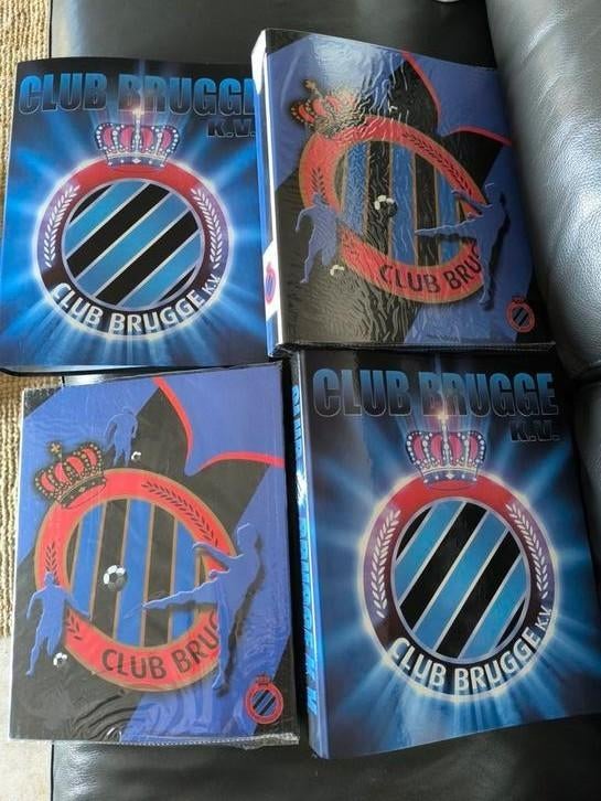 Lot de 4 fardes Club Brugge KV, Neuves, Divers, Enlèvement ou Envoi, Neuf