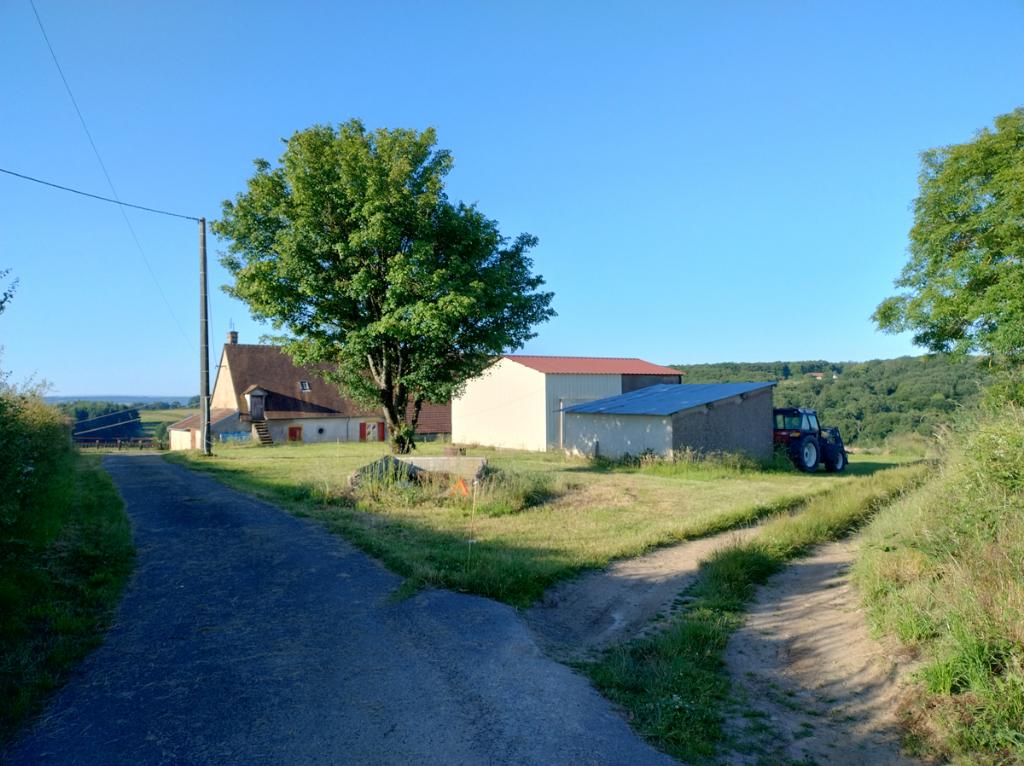 Boerderij in de Franse Bourgogne, Immo, Buitenland, Frankrijk, Overige soorten, Landelijk, Verkoop zonder makelaar