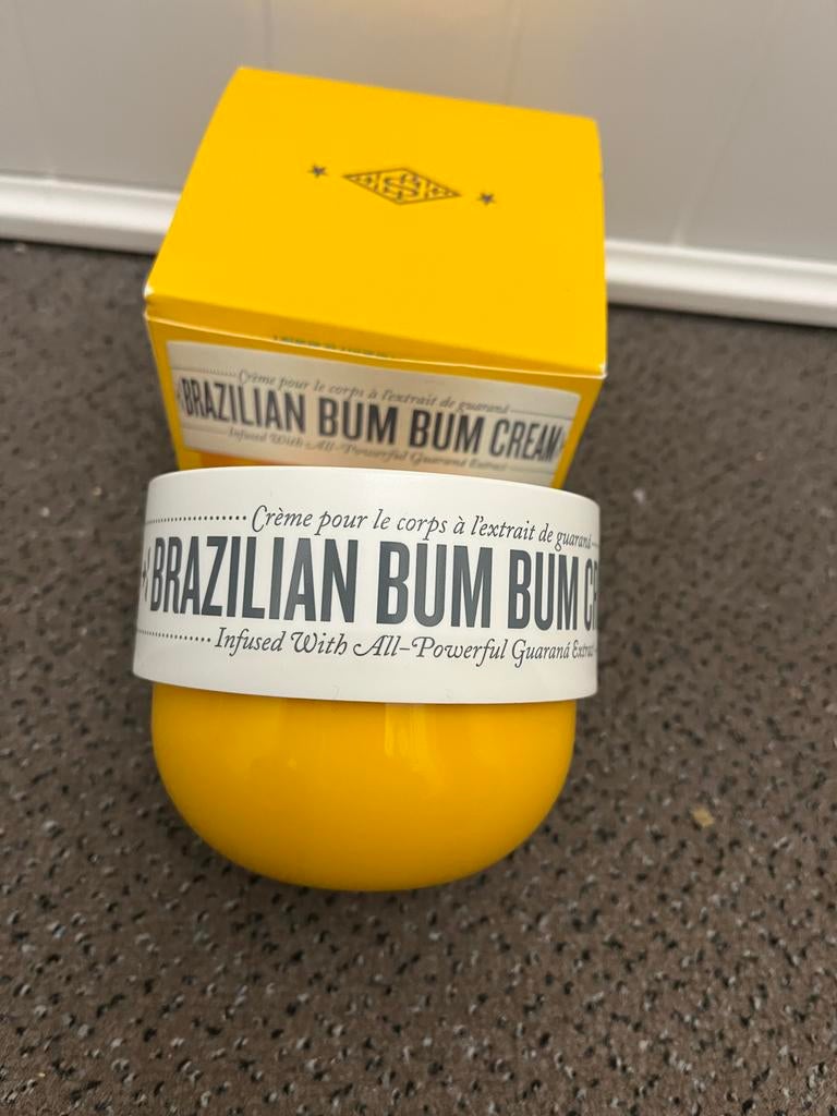 Sol de Janeiro Brazilian  bum bum cream 240ml SEALED👙☀️👙, Ophalen, Nieuw, Bodylotion, Crème of Olie