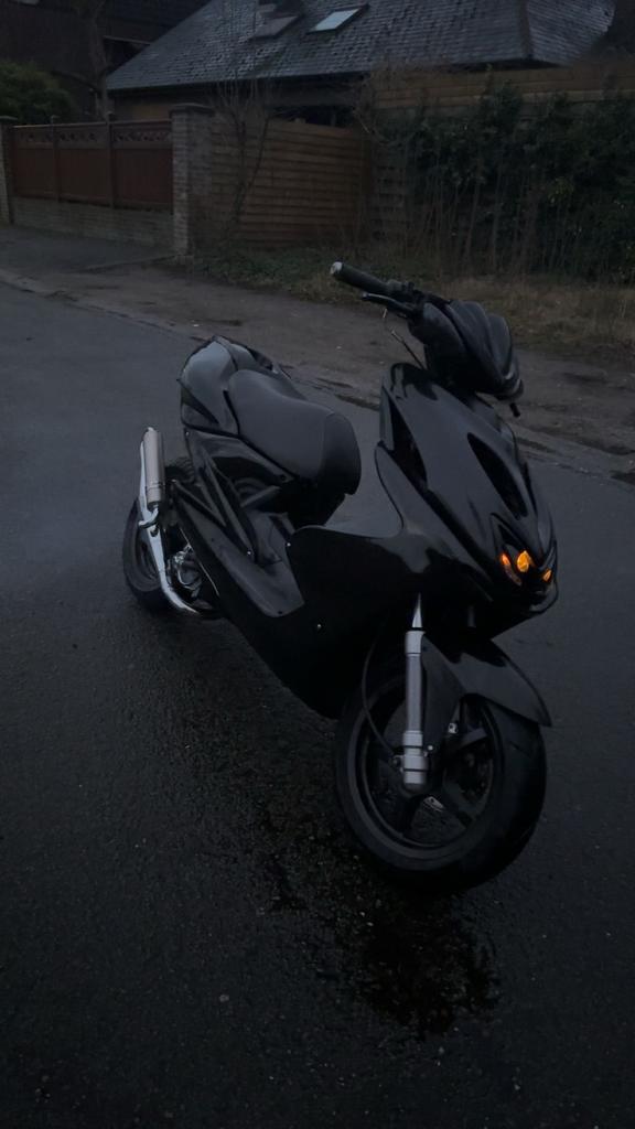 Yamaha Aerox B-klasse 2 takt, Ophalen, Tweetakt, Gebruikt, Aerox