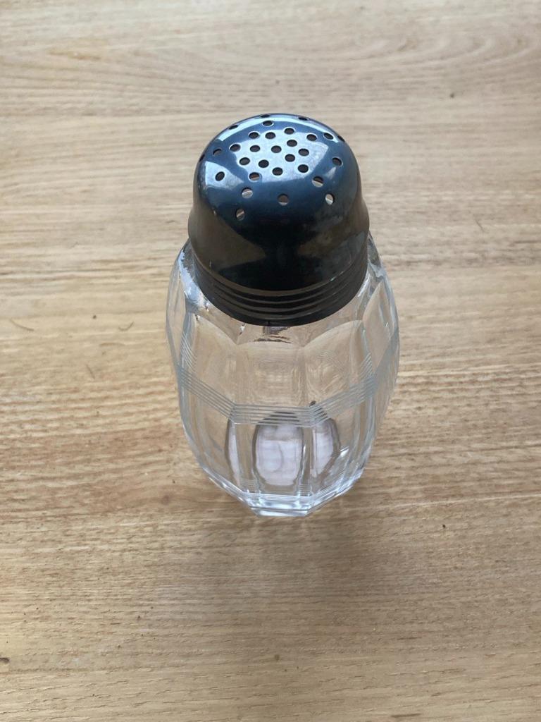 Art Deco zoutvatje in glas met verzilverde dop, Ophalen