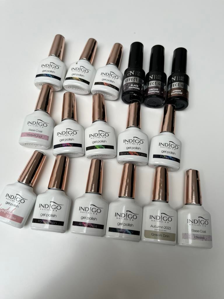 18 gellakken, Autres couleurs, Comme neuf, Mains et Ongles, Enlèvement