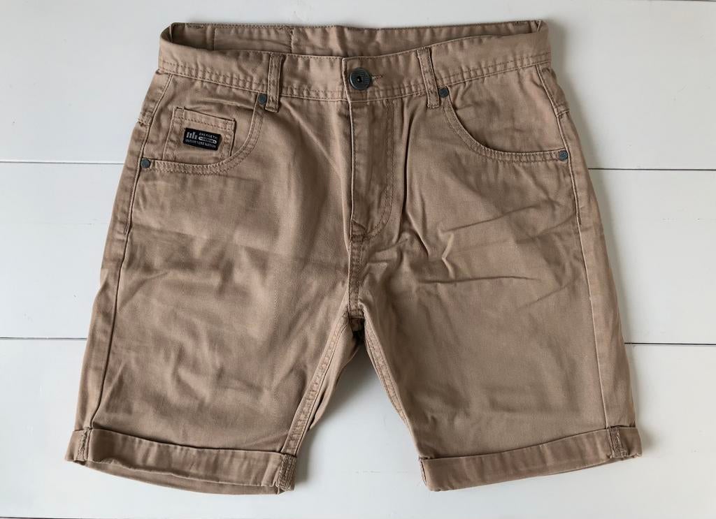 beige short Outfitters Nation Male S small jongens, Kinderen en Baby's, Broek, Gebruikt, Ophalen of Verzenden, Outfitters Nation