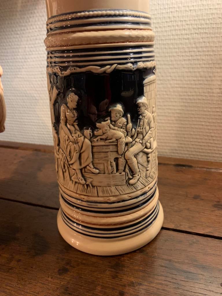 2 grote Duitse mokken bier van 1L en 1,5L, Verzamelen, Ophalen of Verzenden