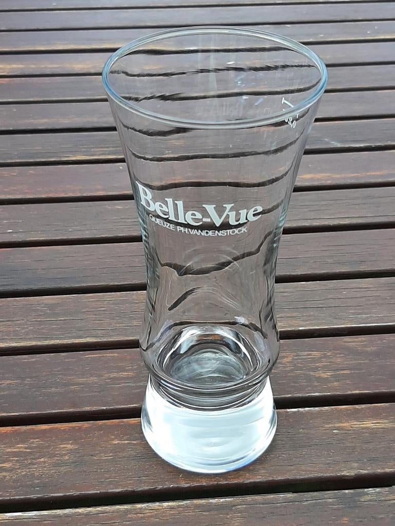 1 verre à Belle-vue, Enlèvement ou Envoi