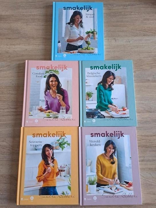 Smakelijk S. Bekkari, Hoofdgerechten, Ophalen of Verzenden, Zo goed als nieuw, Sandra Bekkari