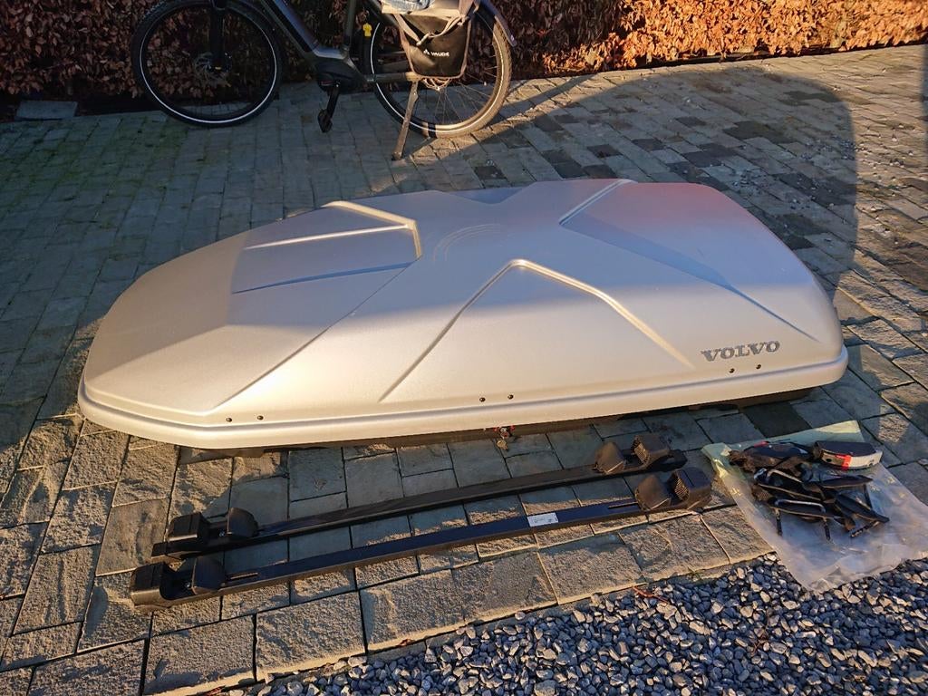 Dakkoffer Volvo en rails, Enlèvement, Utilisé