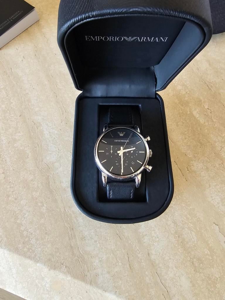 Montre Emporio Armani, Bijoux, Sacs & Beauté, Enlèvement, Comme neuf