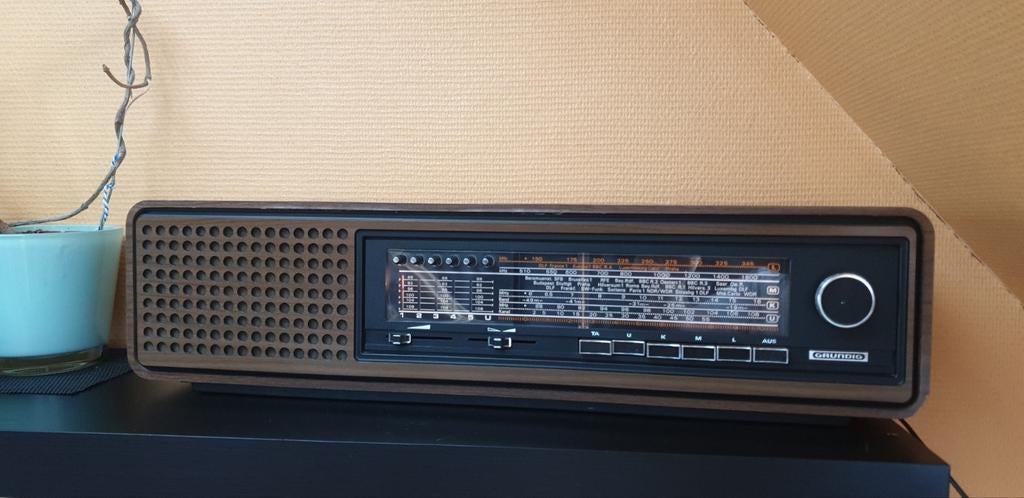 Radio FM rétro UKW Grundig FTZ Nr. U-101 comme neuve, Enlèvement ou Envoi, Comme neuf, Radio
