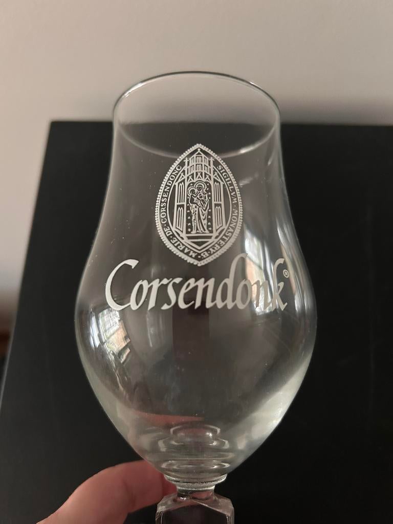 Bierglazen Corsendonk 33cl, Ophalen, Zo goed als nieuw