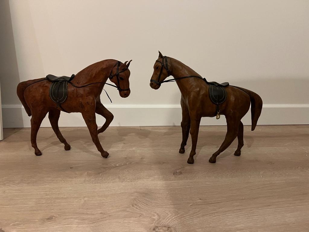 Lederen paarden, Ophalen of Verzenden