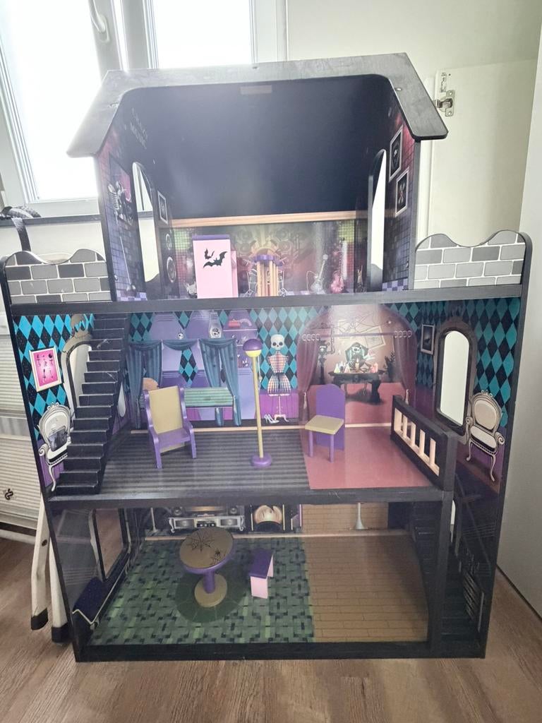 Houten poppenhuis te koop, Enlèvement, Utilisé, Maison de poupées