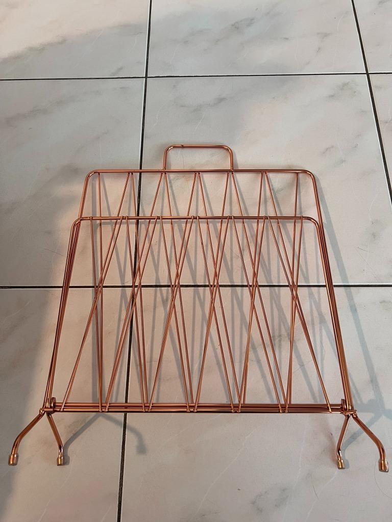 Design krantenrekje, mooie staat, Ophalen of Verzenden, Gebruikt