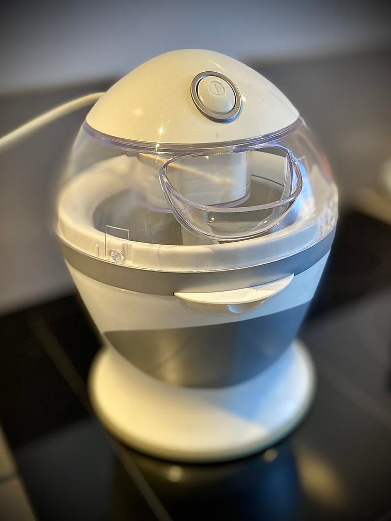 IJSMachine KENWOOD IM280 🍦🍨🍧❄️, Ophalen, Zo goed als nieuw, Koelelement