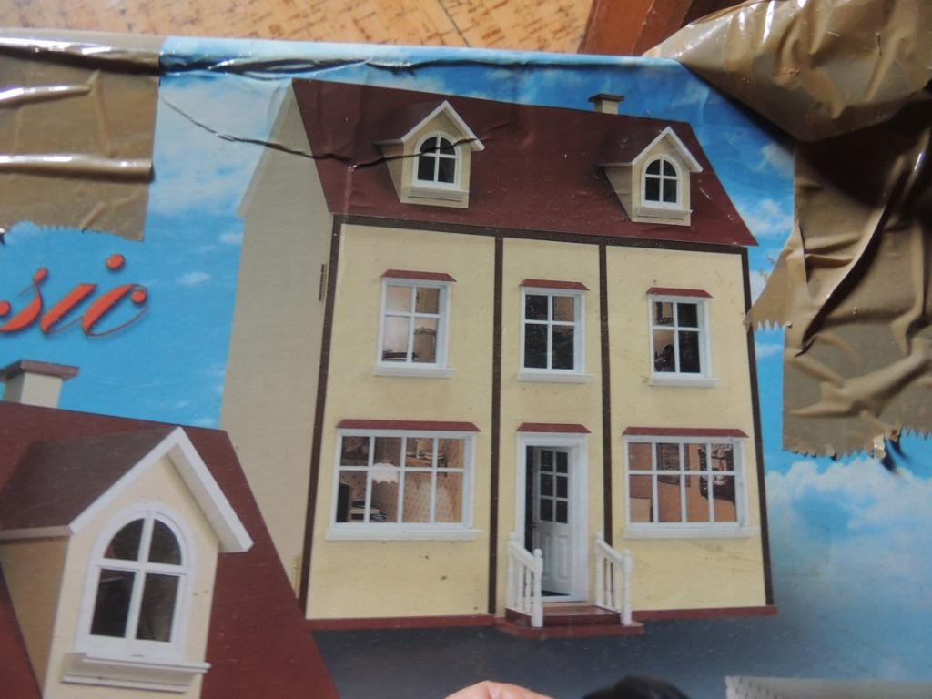Maison miniature  en bois 1/12ème à construire, Hobby & Loisirs créatifs, Enlèvement ou Envoi, Comme neuf