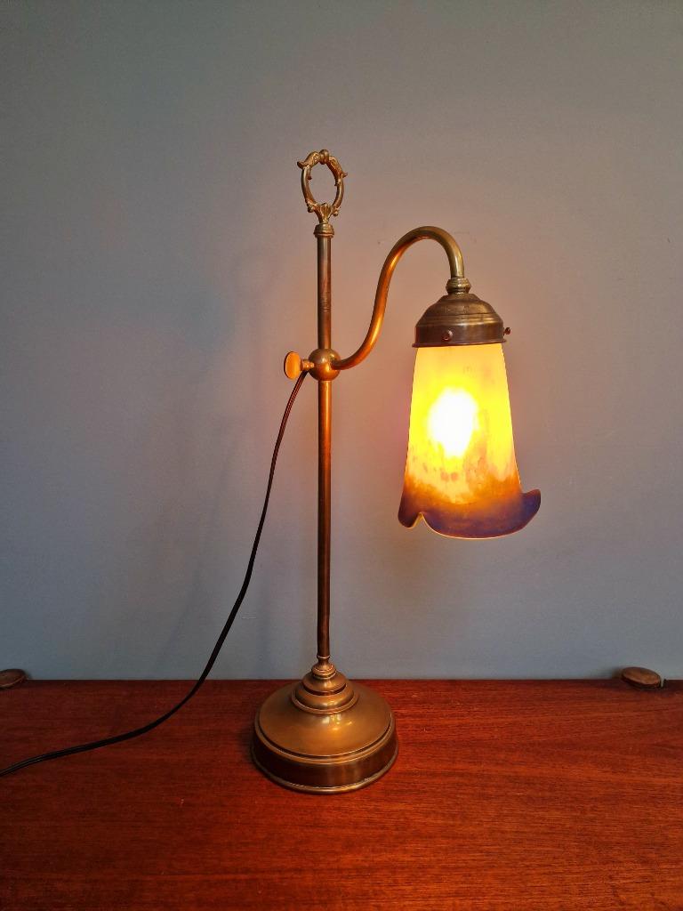 Lampe de bureau Art Déco en laiton, Frères Muller, 1920, Antiquités & Art, Enlèvement ou Envoi