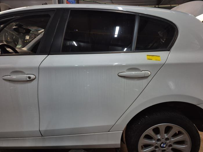 Portière 4portes arrière gauche d'un BMW 1-Serie (300), Autos : Pièces & Accessoires, Enlèvement ou Envoi, 3 mois de garantie