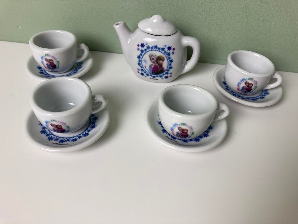 Kleine porseleinen theeservies speelset, Kinderen en Baby's, Ophalen, Gebruikt, Overige materialen, Speelkeuken-accessoire