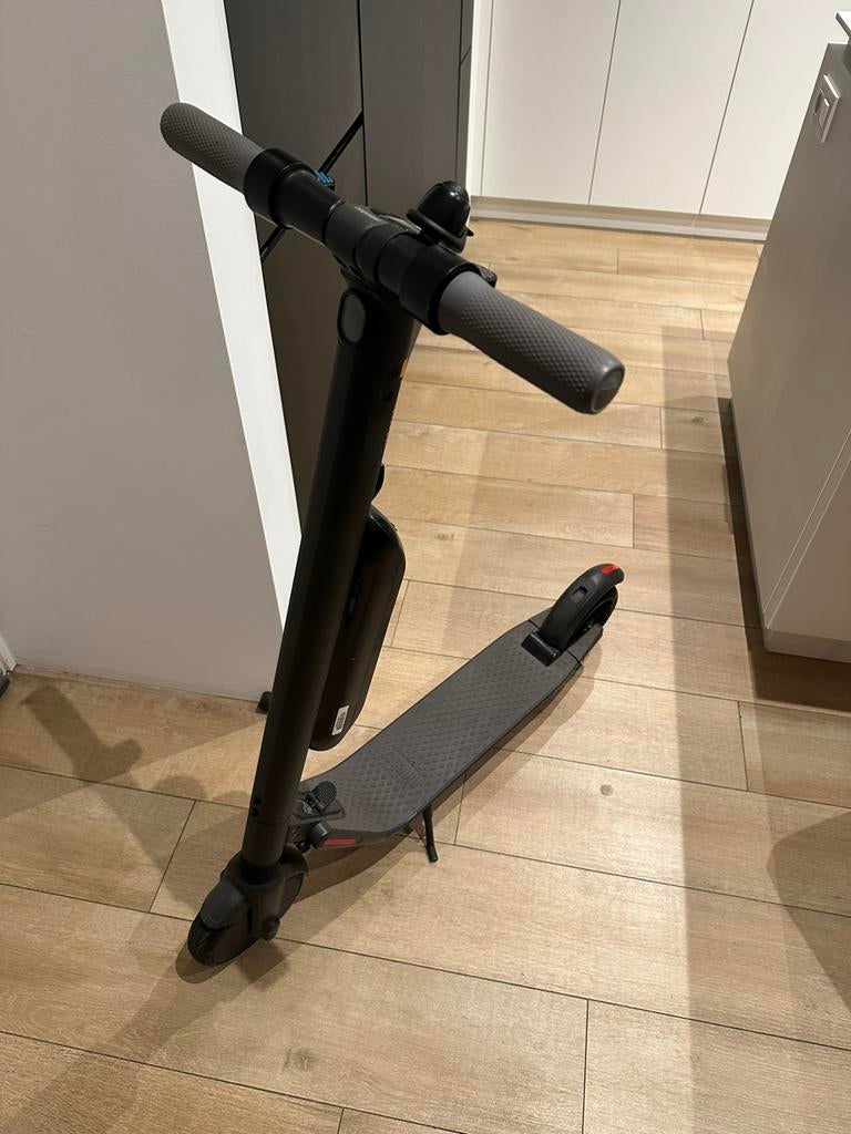 Segway Ninebot KickScooter ES2 met externe batterij +oplader, Enlèvement, Comme neuf