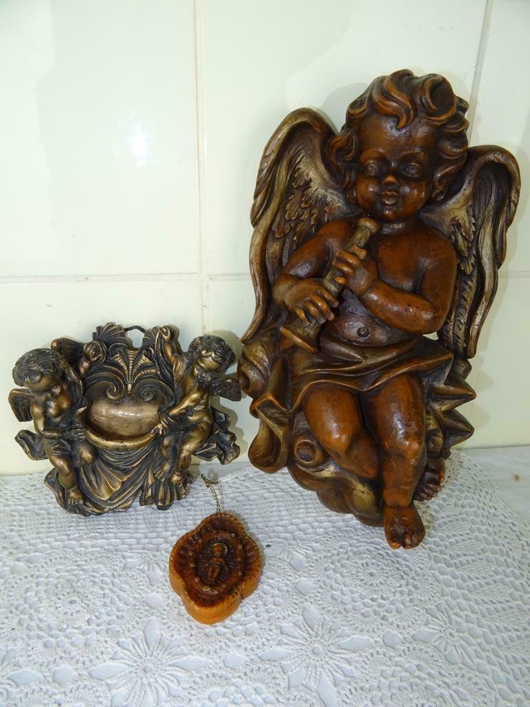 Collection d'objets en cire Médaillon bénitier et ange, Enlèvement ou Envoi