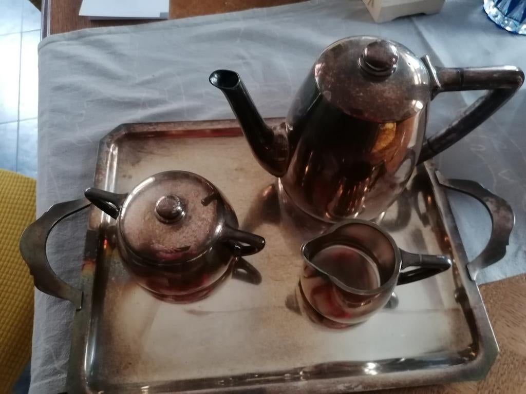 Wiskemann verzilverde koffieset, Ophalen