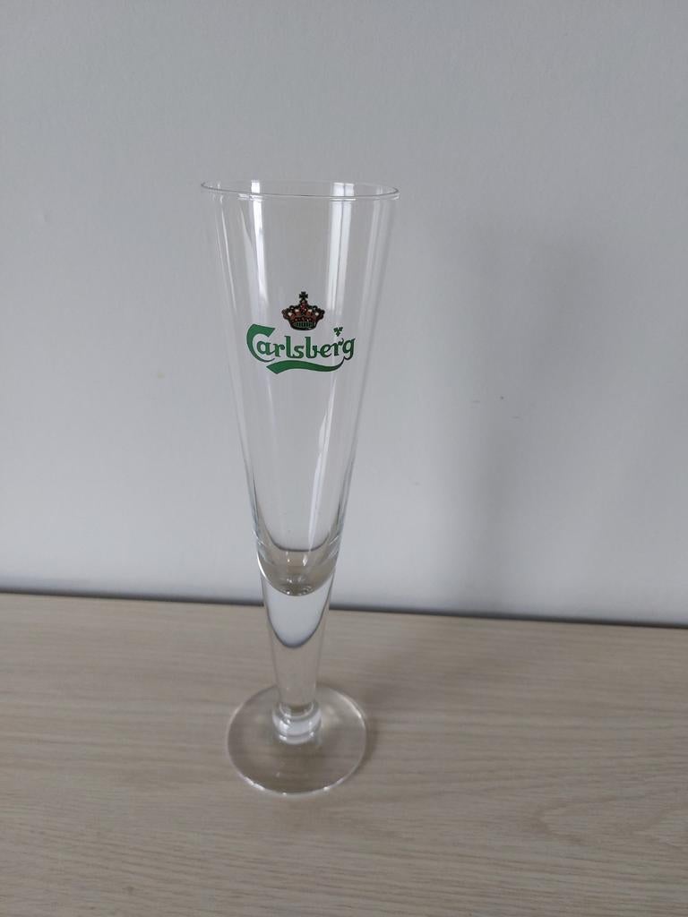 Carlsberg hoog fluitje, Ophalen of Verzenden, Zo goed als nieuw, Bierglas