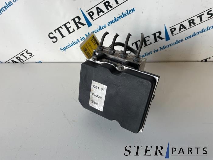 Pompe ABS d'un Mercedes E-Klasse, 3 mois de garantie, Utilisé, -, -