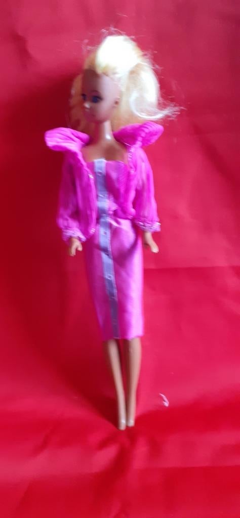 §  Vêtement vintage poupée barbie (23), Enlèvement ou Envoi, Utilisé, Barbie