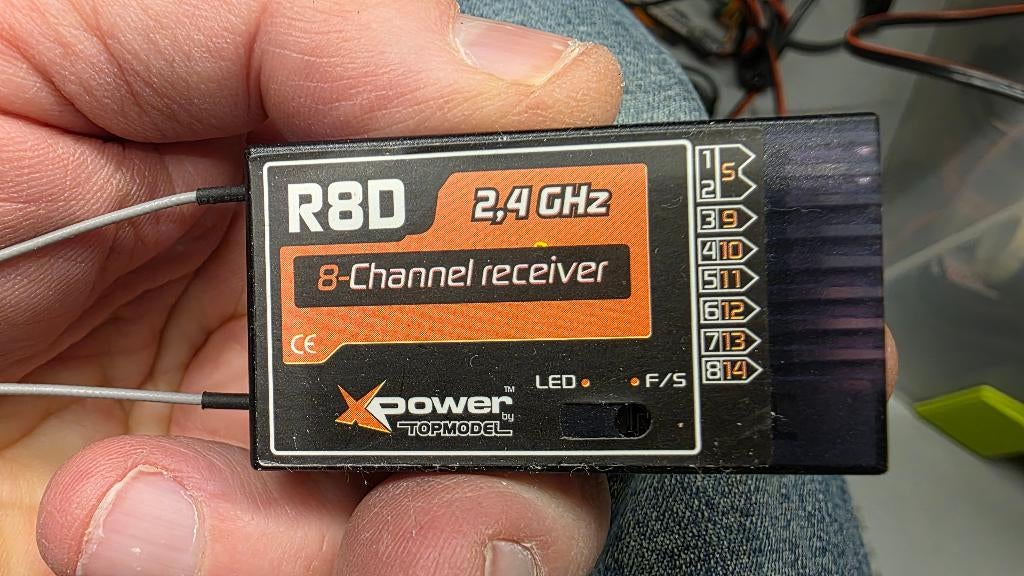 XPOWER R8 D 2.4GHZ MICRO RÉCEPTEUR, Enlèvement ou Envoi, Utilisé, Avion