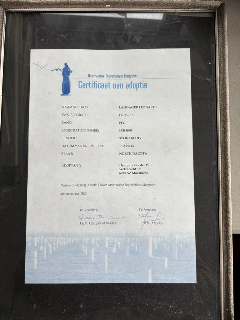 (S)Ingelijst certificaat adoptie Amerikaanse Margraten (WOII, Verzamelen, Verzenden