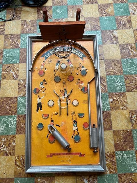 Ancien jouet flipper « Le Basket Français », Enlèvement