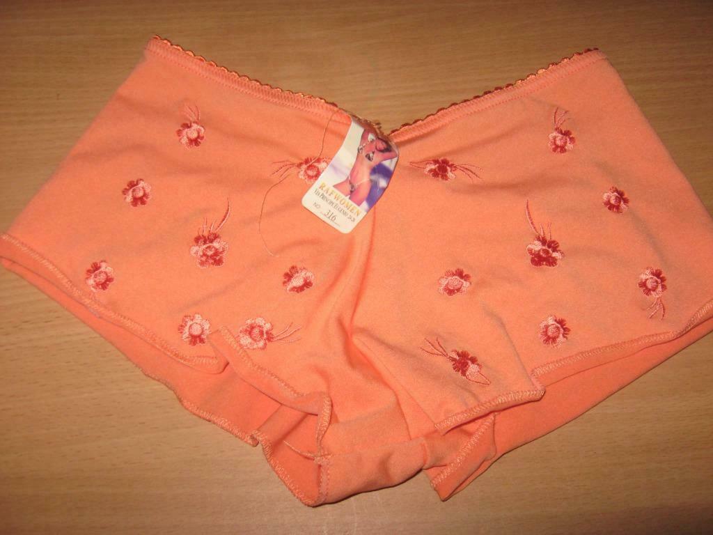 1dames shorty bloemetjes one size, ANDERE, Verzenden, Overige kleuren, Broekje of Short
