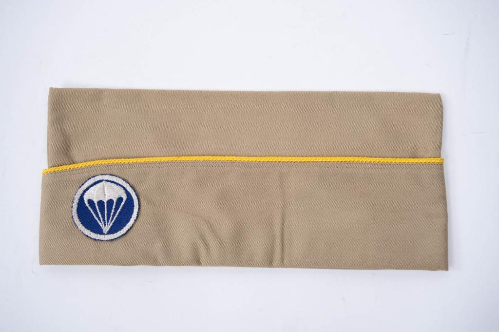 Casquette US WW2 parachutiste aéroportée garisson outre-mer, Envoi, Armée de terre, Casque ou Béret