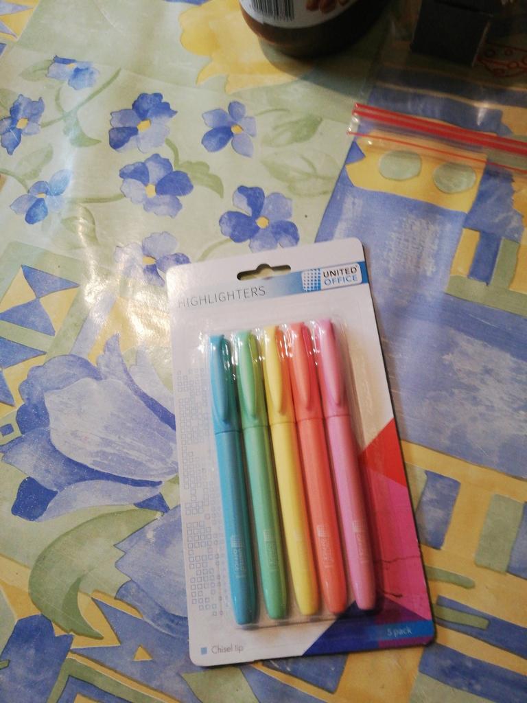 5 surligneurs couleurs pastel. Neufs., Hobby & Loisirs créatifs, Dessin, Enlèvement ou Envoi, Comme neuf