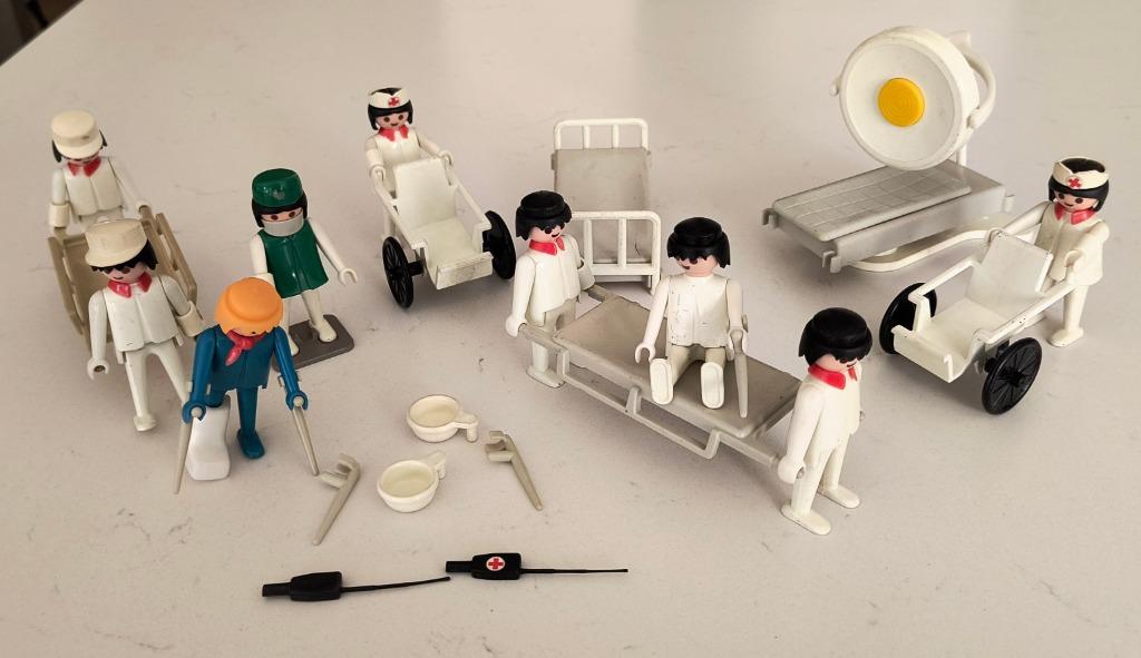 Ziekenhuis / Dokters & Verpleegkundigen Set -Klaar voor Zorg, Kinderen en Baby's, Ophalen of Verzenden, Gebruikt, Los Playmobil