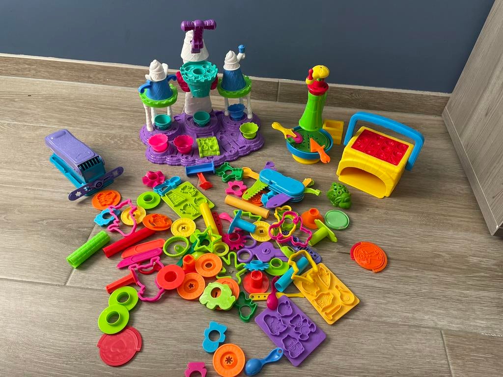 Play Doh ijskasteel en pizzamaker, Ophalen, Zo goed als nieuw