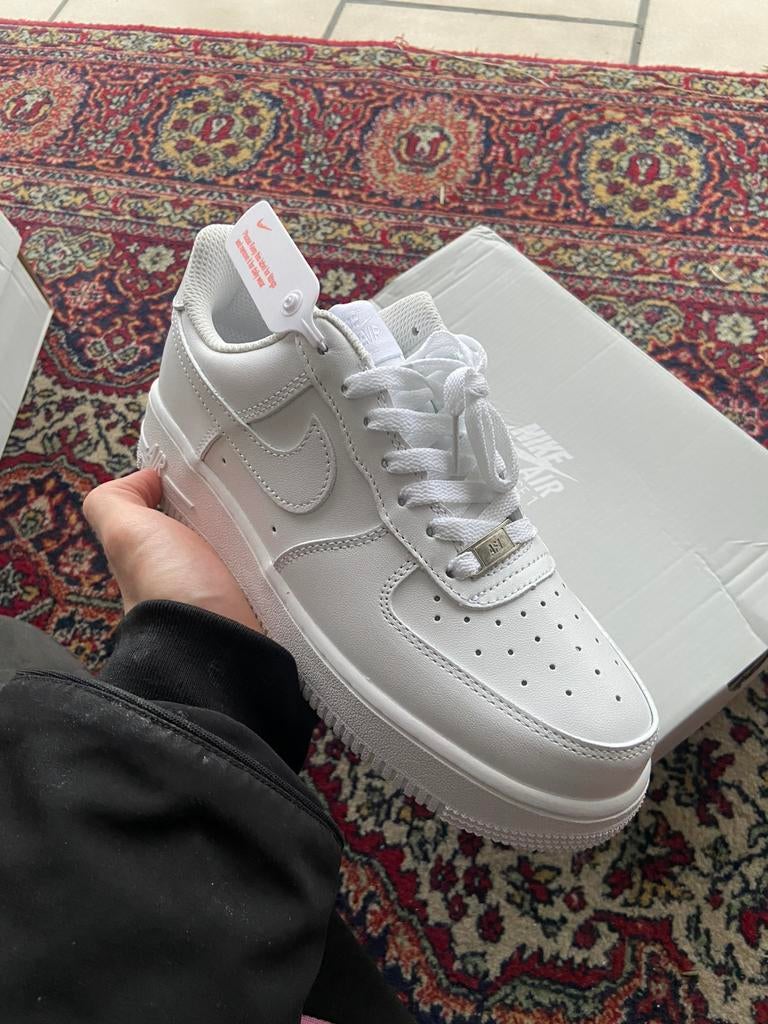 Nike Airforce Wit Maat 39, Ophalen, Zo goed als nieuw, Wit