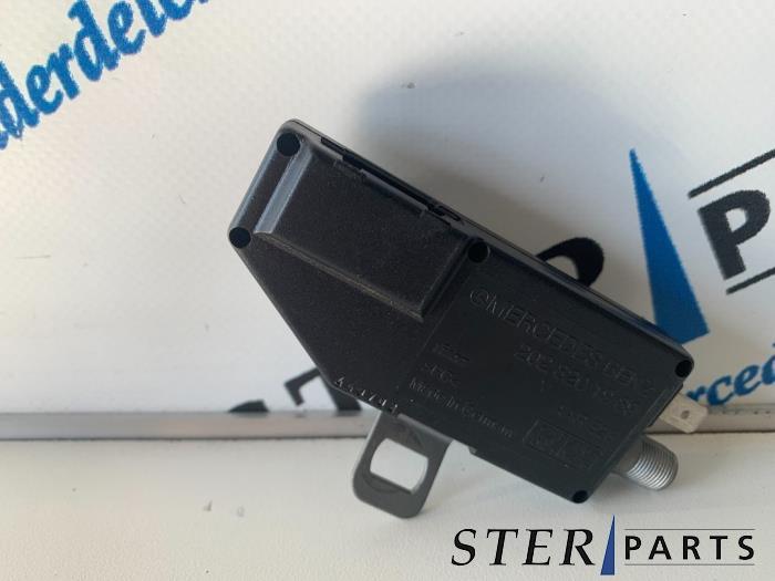 Antenne amplificateur d'un Mercedes C-Klasse, Enlèvement ou Envoi, 3 mois de garantie, Utilisé, Mercedes-Benz