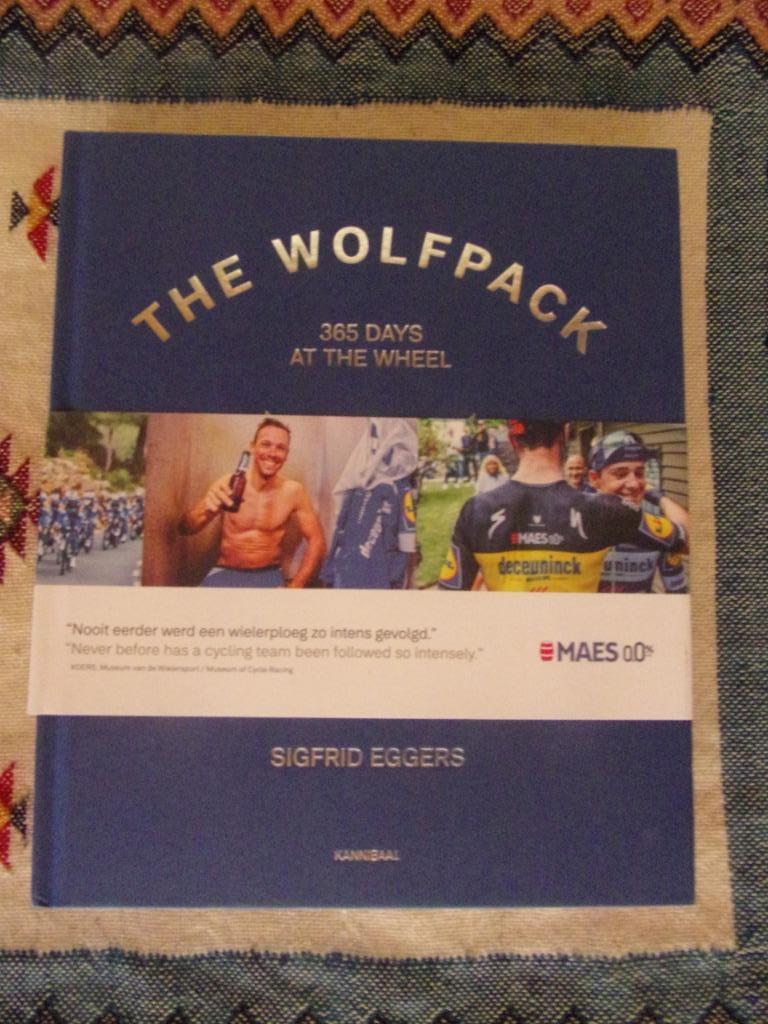 THE WOLFPACK: 365 days at the wheel (NIEUW), Boeken, Ophalen of Verzenden, Nieuw, Lopen en Fietsen