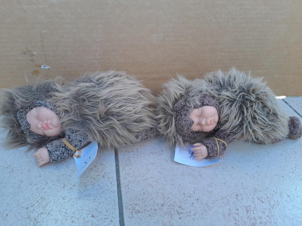 2 Anna geddes egels popjes, Enlèvement ou Envoi, Comme neuf
