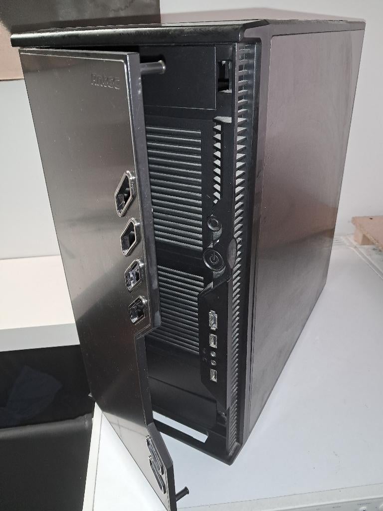 Boitier PC Antec, Enlèvement, Utilisé