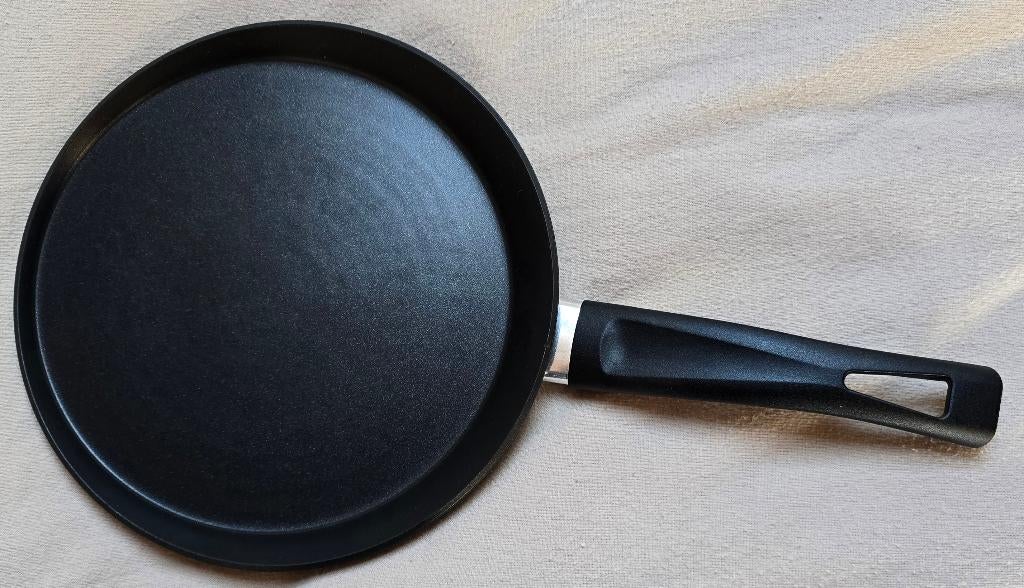 Pannenkoekenpan - merkloos - 22cm, Huis en Inrichting, Keuken | Potten en Pannen, Overige materialen, Gebruikt, Ophalen of Verzenden
