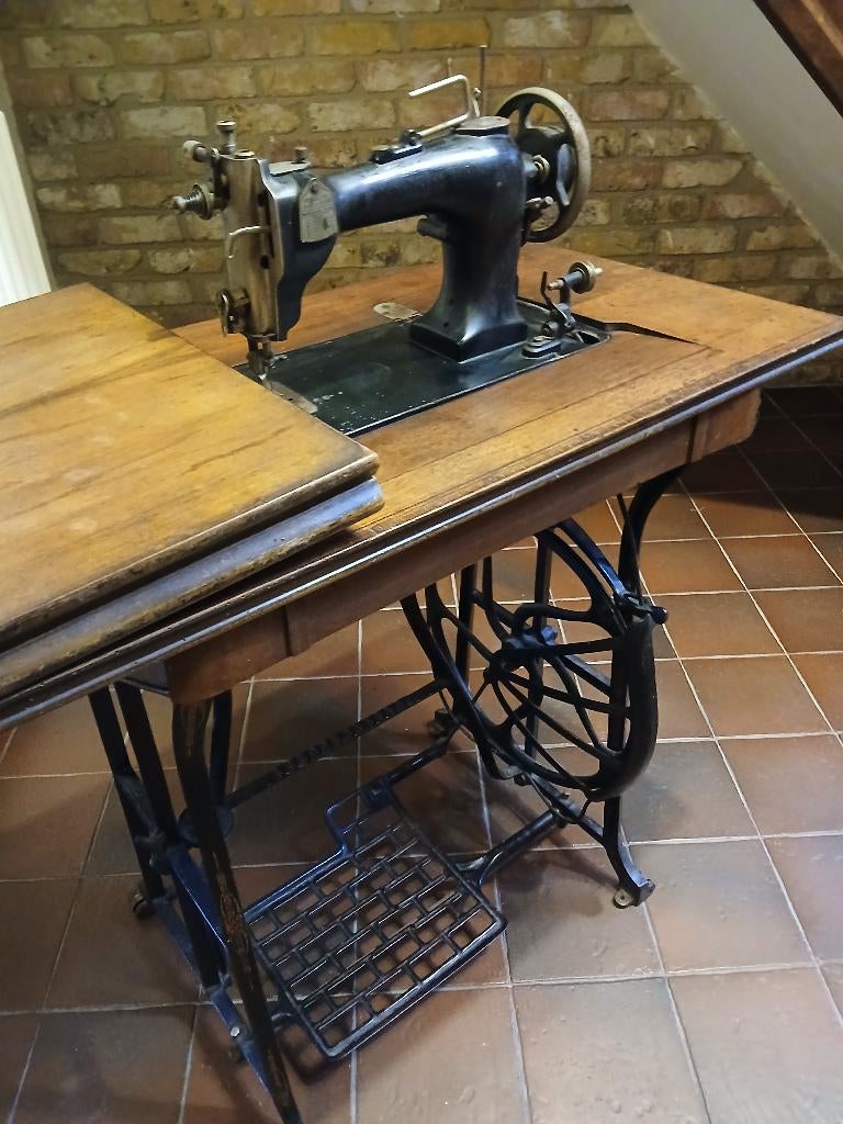 table de couture ancienne, Enlèvement