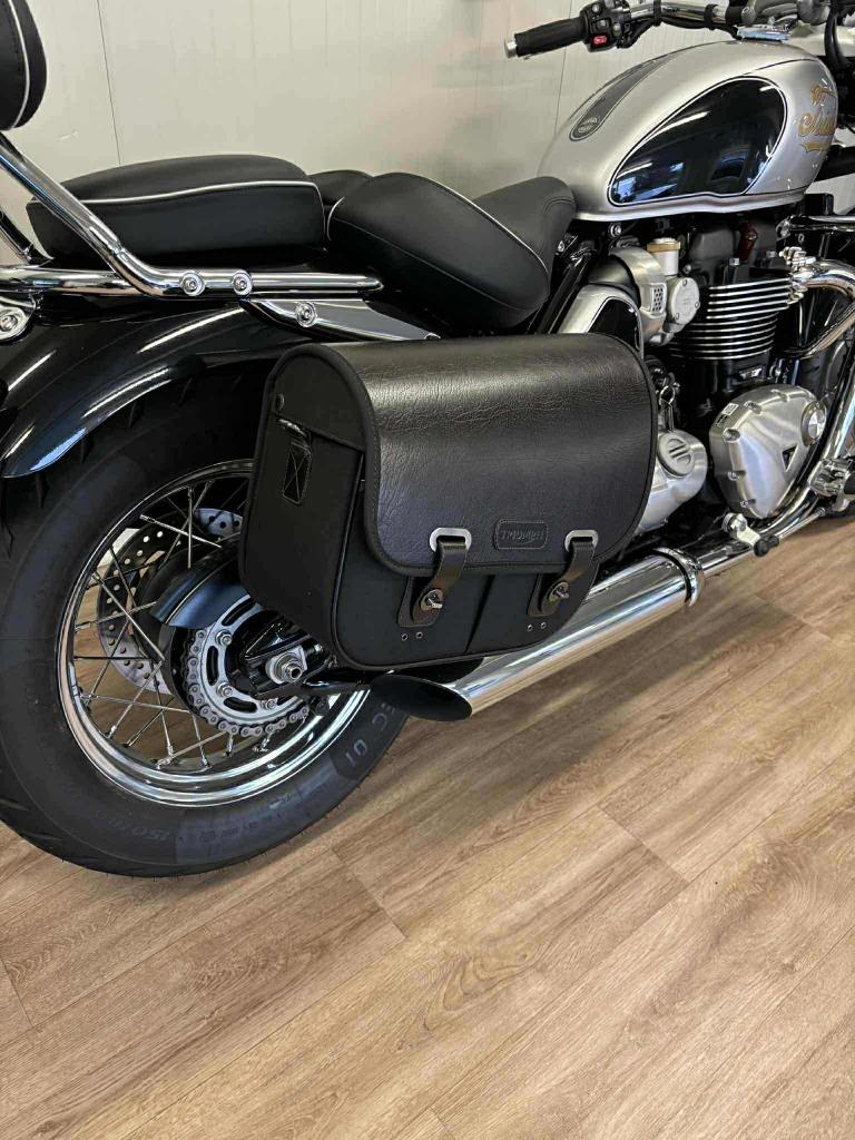 triumph speed master, Motoren, 2 cilinders, Bedrijf, Meer dan 35 kW, 1200 cc