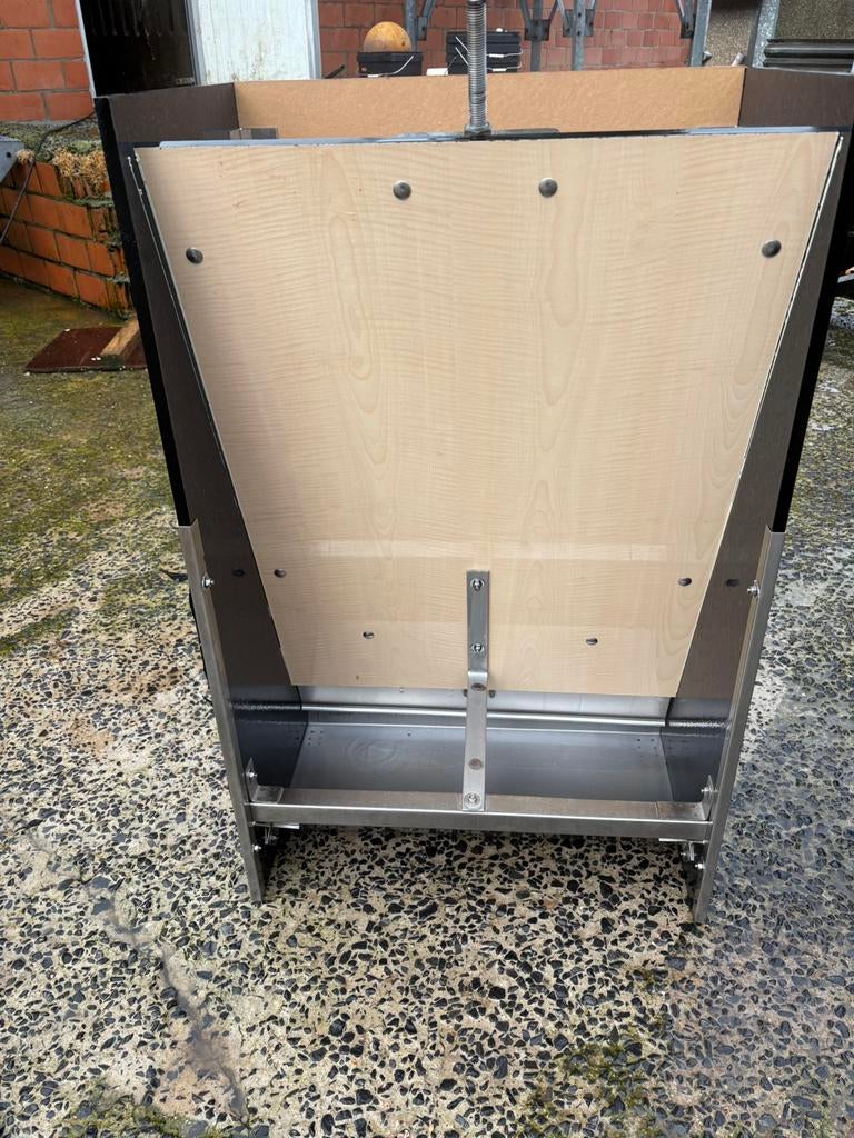 Voederbakken varkens kunststof varkens, Dieren en Toebehoren