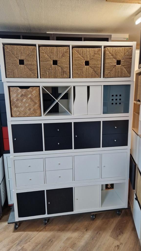 4 keer 1*4 vaks kallax kasten, Huis en Inrichting, Ophalen