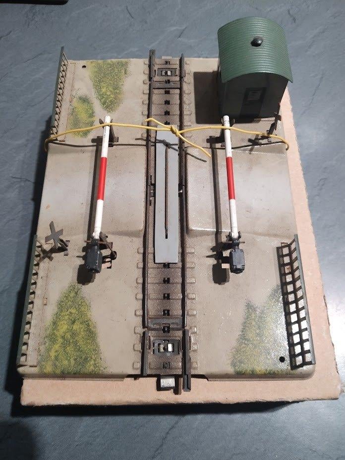 Marklin HO mechanische overweg 7390, Analogique, Enlèvement ou Envoi, Courant alternatif, Utilisé