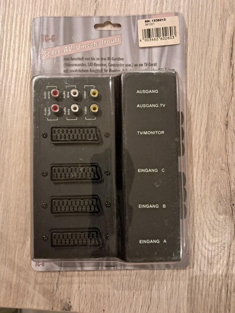3-kanaals SCART AV omschakelaar, Audio, Tv en Foto, Audiokabels en Televisiekabels, Ophalen, Nieuw, Scartkabel